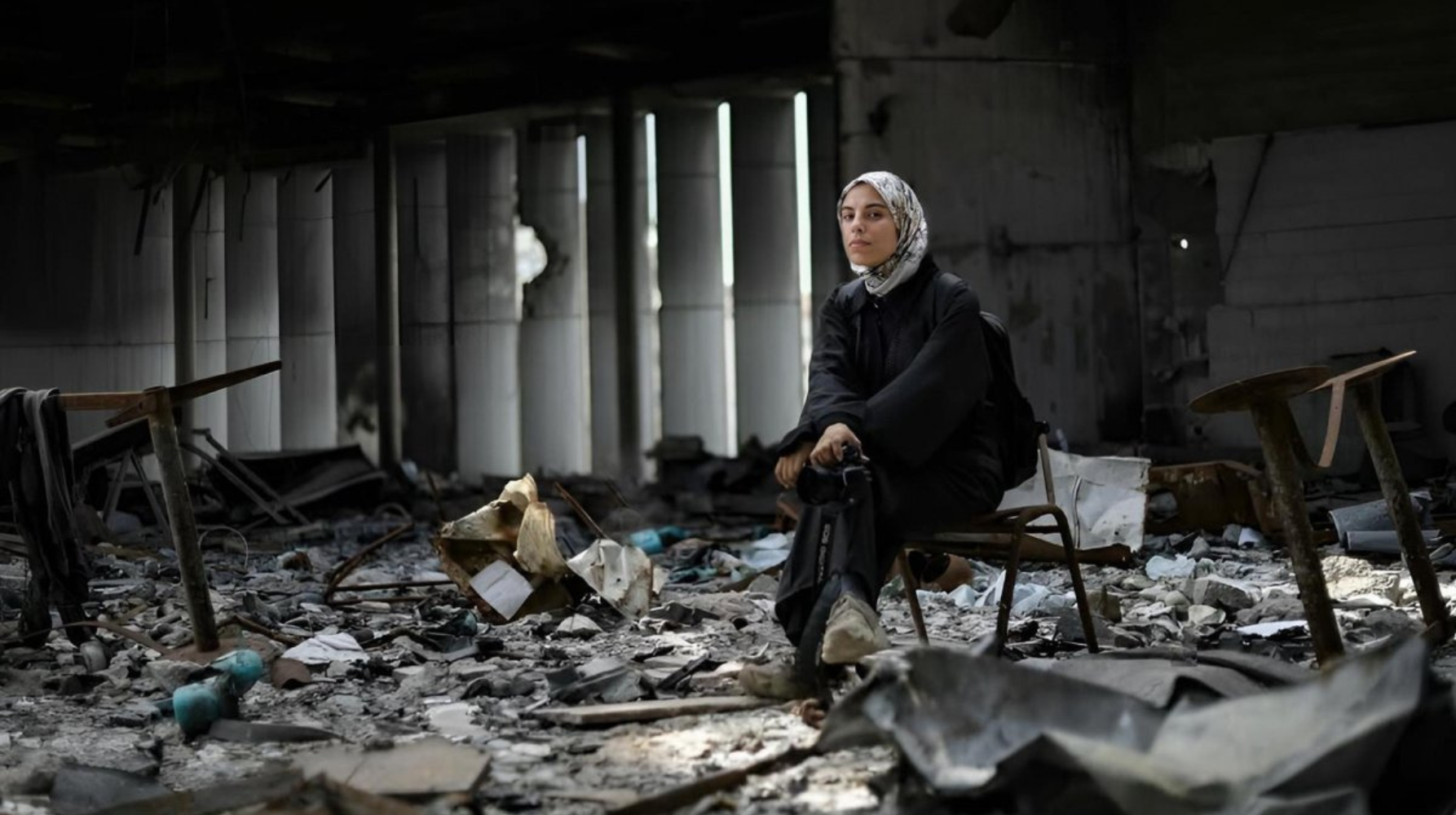 ΚΡΑΤΑ ΤΗΝ ΨΥΧΗ ΣΟΥ ΣΤΟ ΧΕΡΙ ΚΑΙ ΠΕΡΠΑΤΑ (PUT YOUR SOUL ON YOUR HAND AND WALK) | ΒΡΑΔΙΕΣ ΣΙΝΕΜΑ ΜΕ ΤΗΝ ΚΙ.ΛΕ.ΚΩ